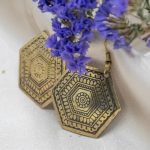 گوشواره آویز برنج 5 ضلعی طرحدار