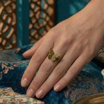 انگشتر برنج زنانه طرح پروانه سه بعدی کوچک